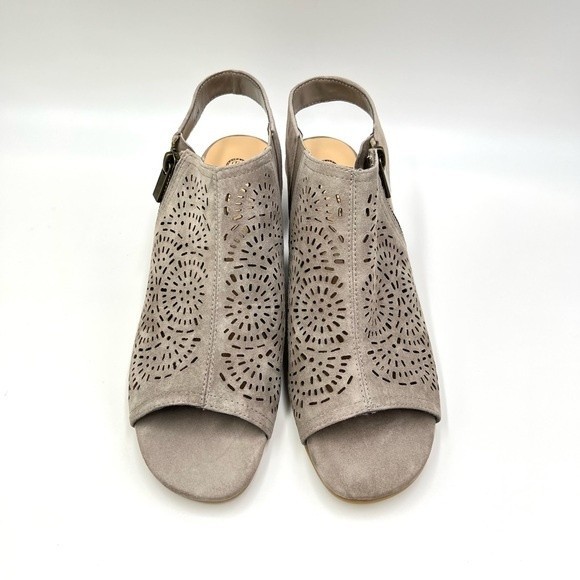 Bella Vita Women Size 8.5 Gray Suede Leather Cutout Open Toe Demi Wedges Shoes - Picture 2 of 12